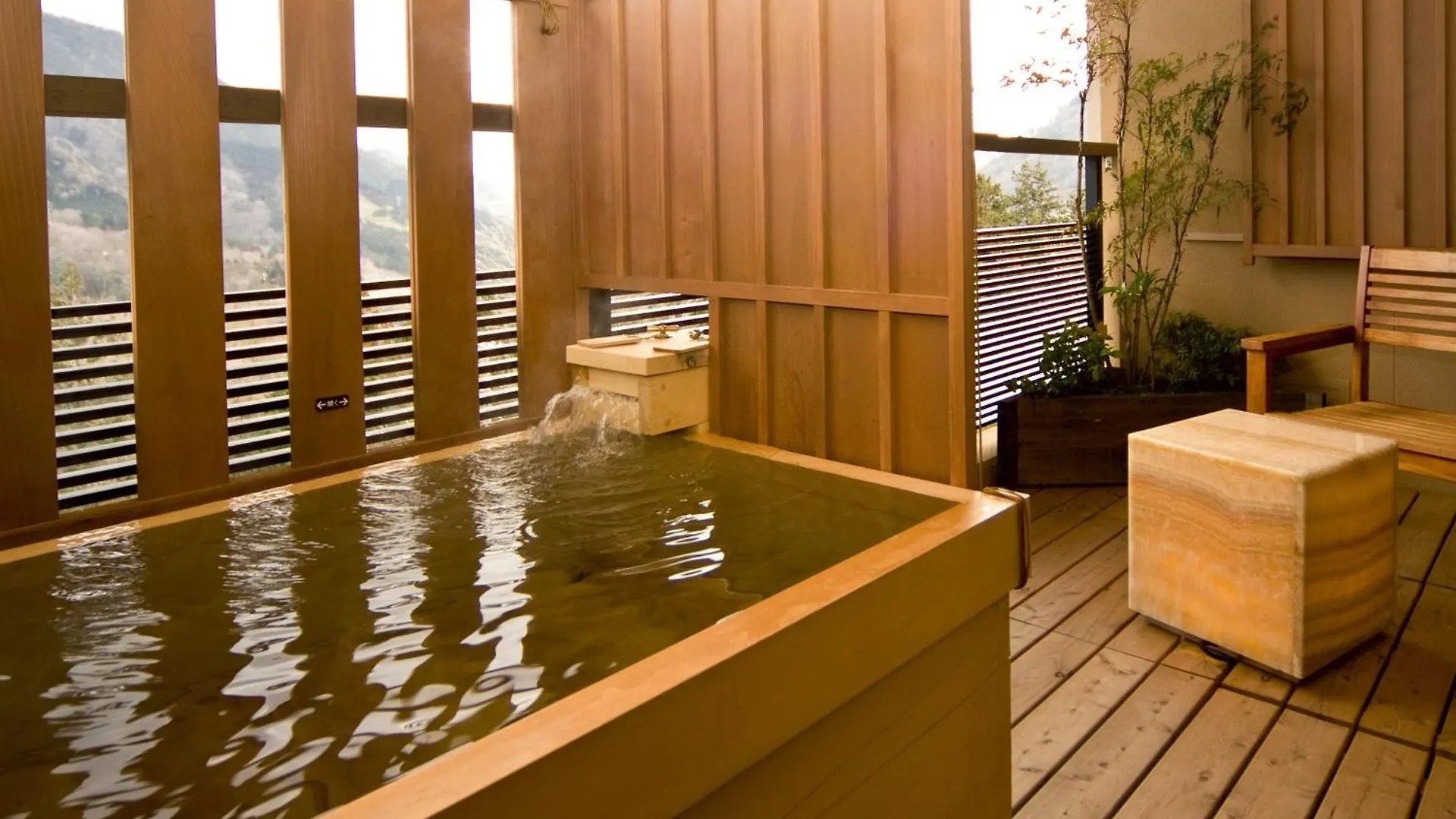 Setsugetsuka Hotell Hakone 3*,