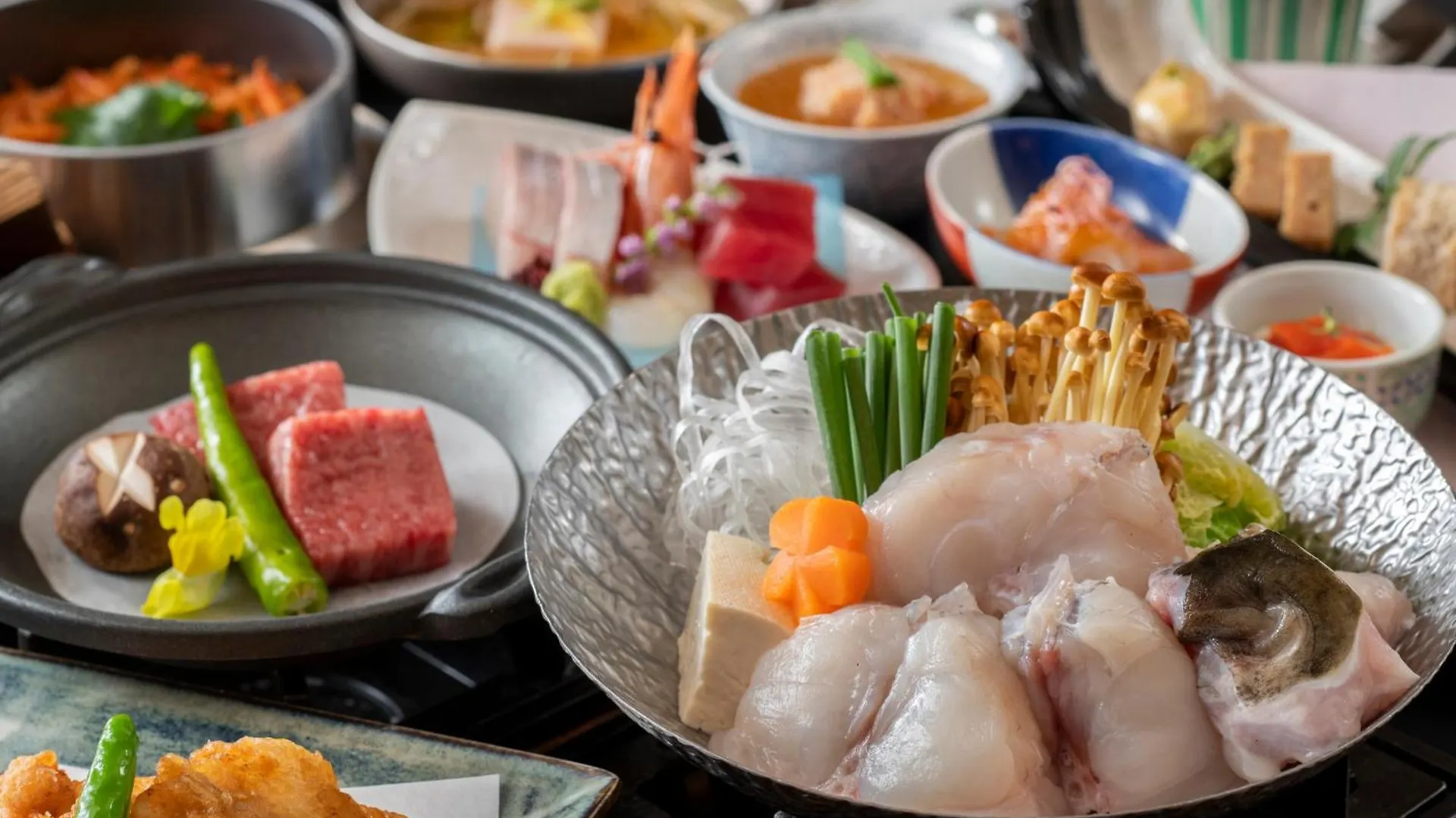 Japanskt värdshus (ryokan) Setsugetsuka Hotell Hakone