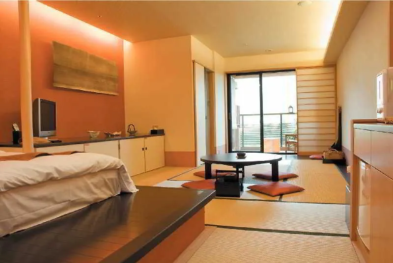 Setsugetsuka Hotell Hakone 3*,  Japan